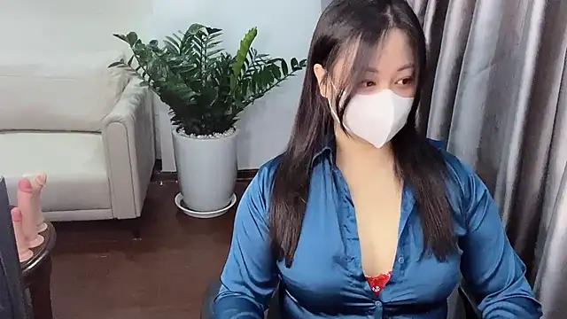Bamboo Swetie online show from June 8, 3:45 pm
