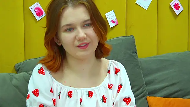 LessySmith online show from February 13, 4:18 pm