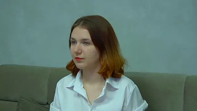 LessySmith online show from April 4, 4:35 pm