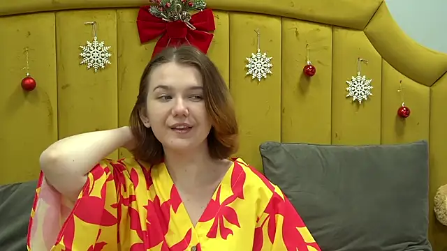 LessySmith online show from December 19, 4:09 pm