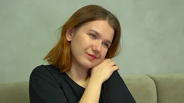 LessySmith online show from November 15, 4:33 pm