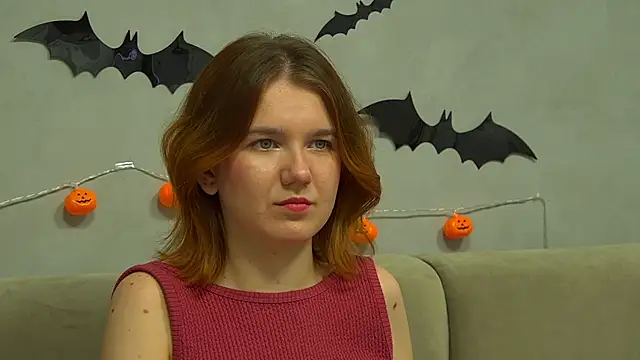 LessySmith online show from November 2, 4:34 pm