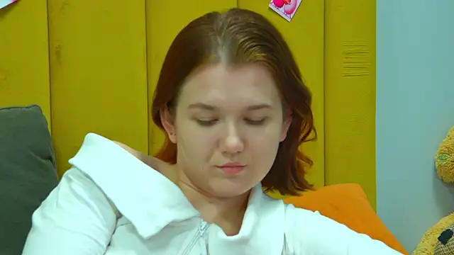 LessySmith online show from February 14, 4:23 am