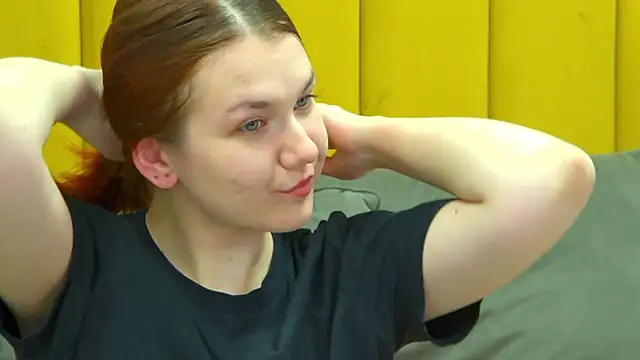 LessySmith online show from February 20, 4:09 pm