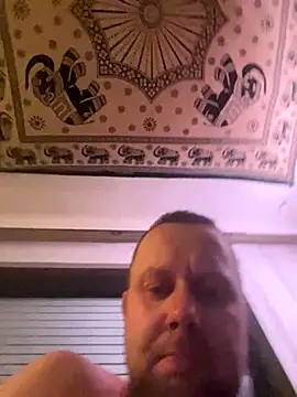 Hornybiboy66 online show from November 30, 11:16 pm