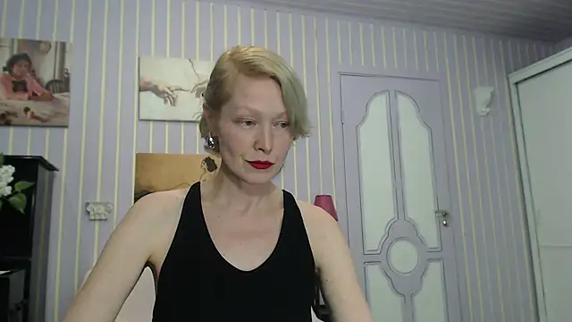 Marquise555 online show from May 26, 5:11 pm