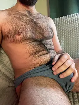 Deckard Webb1  online show from May 30, 12:33 pm