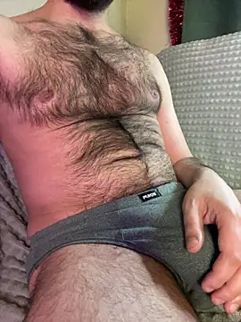 Deckard Webb1  online show from December 3, 5:34 pm