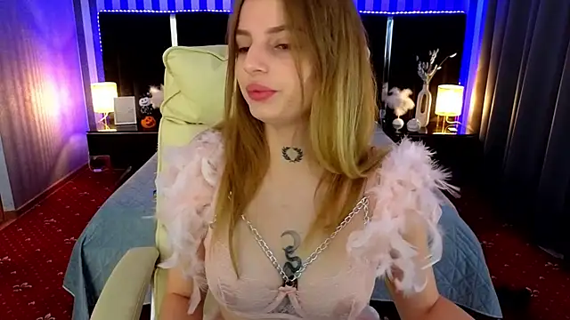 Lexi Si online show from November 3, 7:13 am