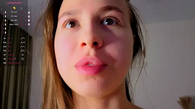 Snapshot of Dream_emma chatting on October 10, 4:08 pm Dream emma online show from October 10, 4:08 pm