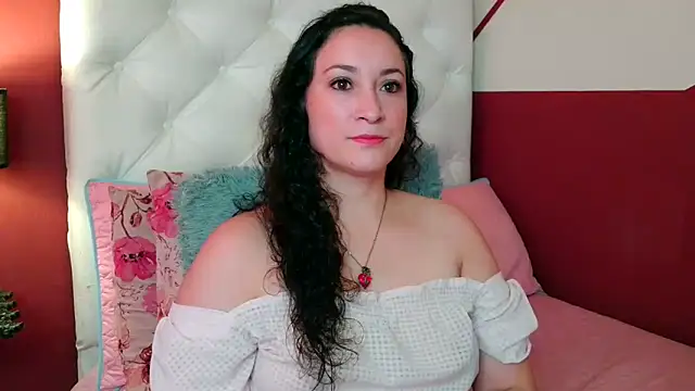 Snapshot of jessi_lovers chatting on February 28, 8:50 pm jessi lovers online show from February 28, 8:50 pm