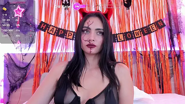 Snapshot of kareena_basu chatting on October 24, 7:13 pm kareena basu online show from October 24, 7:13 pm