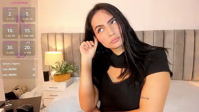 kareena basu online show from March 4, 3:14 am