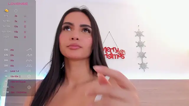 Snapshot of kareena_basu chatting on December 16, 6:34 pm kareena basu online show from December 16, 6:34 pm