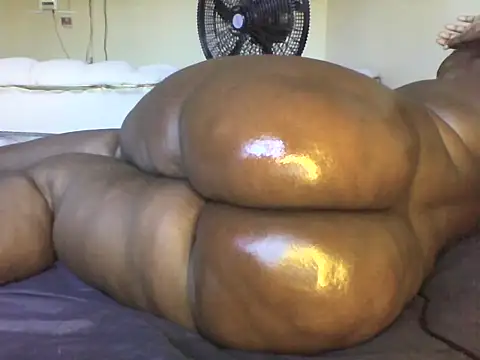 Gorgeous ass20 online show from February 10, 1:32 pm