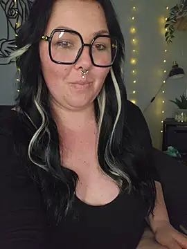 -BonnieBlack- online show from February 10, 8:02 am