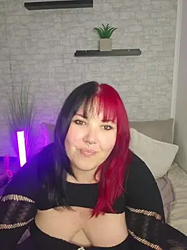 Snapshot of -BonnieBlack- chatting on June 19, 9:20 pm -BonnieBlack- online show from June 19, 9:20 pm