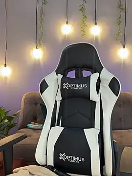  SoyNooa  online show from March 19, 1:07 pm