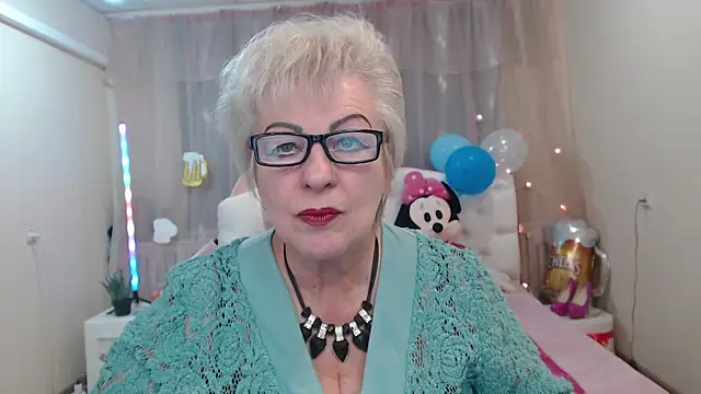 KayleSmoll online show from September 17, 6:21 pm