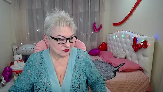 KayleSmoll online show from February 26, 1:57 am
