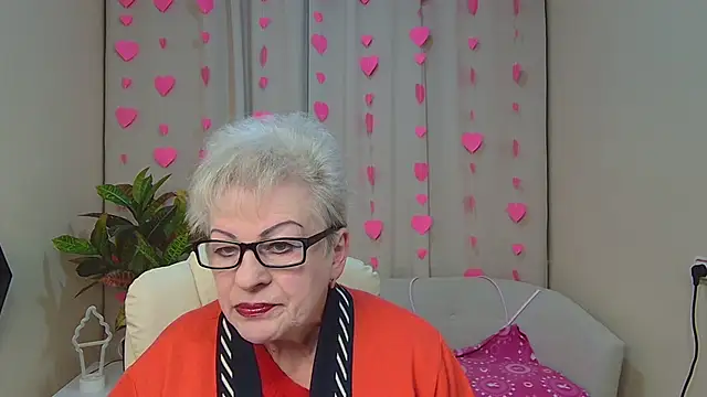 KayleSmoll online show from February 6, 7:54 pm