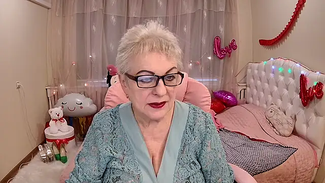 KayleSmoll online show from March 20, 4:51 am