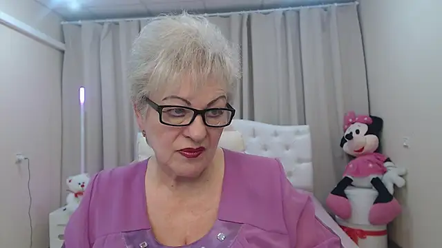 KayleSmoll online show from March 20, 7:59 pm