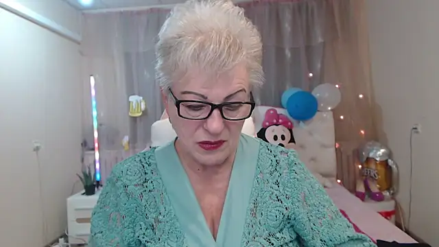 KayleSmoll online show from September 28, 6:26 pm
