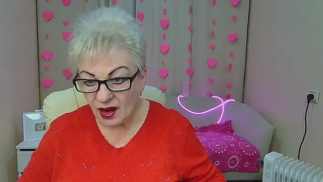 KayleSmoll online show from February 4, 7:53 pm