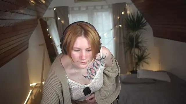 Snapshot of AkaneiroDemon chatting on January 20, 2:03 pm AkaneiroDemon online show from January 20, 2:03 pm