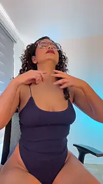 cinnamon rosa online show from January 16, 7:51 pm