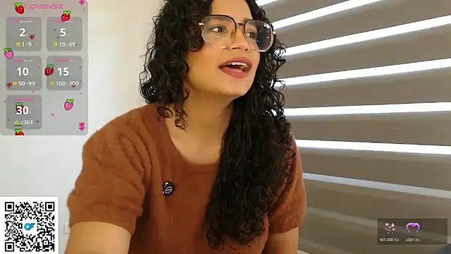 cinnamon rosa online show from February 1, 2:48 pm