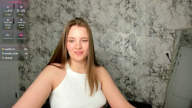 DeniRicchii online show from April 7, 10:11 pm