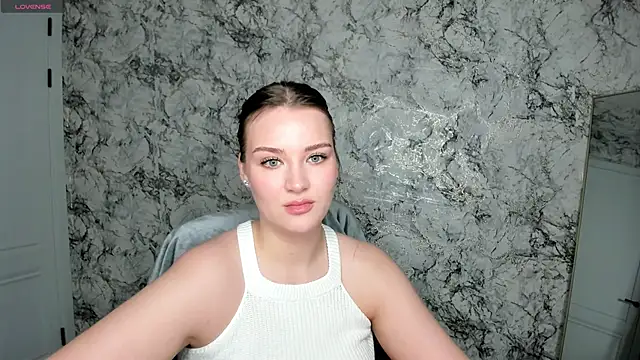 DeniRicchii online show from March 12, 7:40 pm