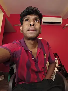 Snapshot of richardjames95 chatting on July 2, 8:37 pm richardjames95 online show from July 2, 8:37 pm