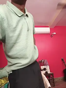 Snapshot of richardjames95 chatting on June 4, 2:55 pm richardjames95 online show from June 4, 2:55 pm
