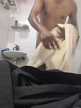 richardjames95 online show from October 23, 8:57 am