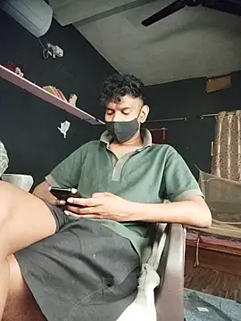 richardjames95 online show from February 8, 10:02 am