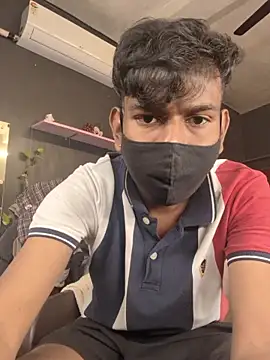 richardjames95 online show from February 11, 3:56 pm