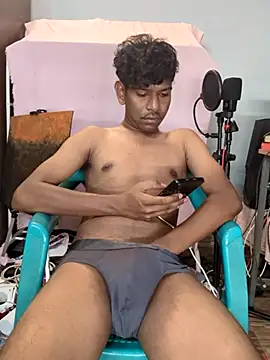 richardjames95 online show from October 7, 7:48 pm