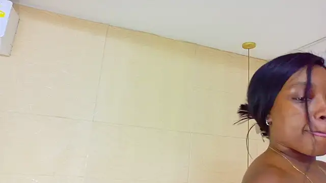 Shamiraa moore online show from December 2, 8:54 pm