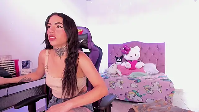 Alice ch1 online show from March 3, 4:47 pm