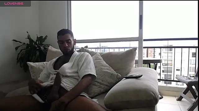 Snapshot of Christopher_kenne chatting on January 4, 9:31 pm Christopher kenne online show from January 4, 9:31 pm