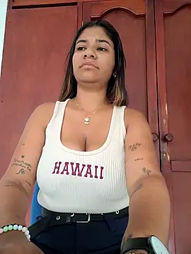 Snapshot of Sofythom1 chatting on March 8, 8:34 pm Sofythom1 online show from March 8, 8:34 pm