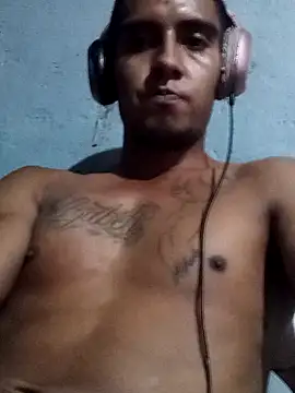 Snapshot of josevazk37 chatting on June 29, 12:05 pm josevazk37 online show from June 29, 12:05 pm