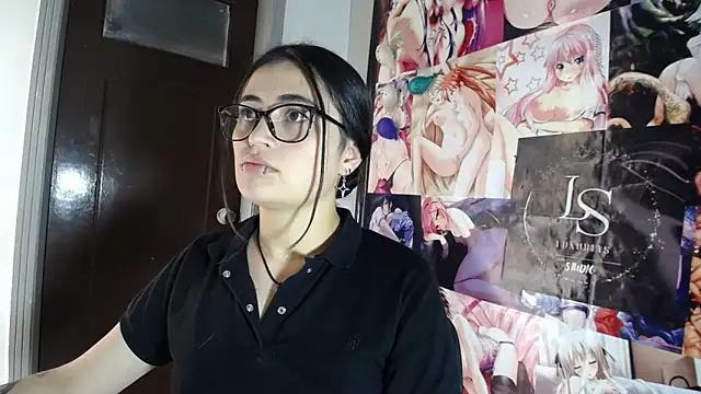 Nylaahh  online show from October 8, 7:36 pm