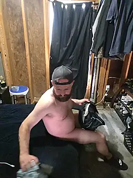 localwhtboyy online show from July 9, 6:07 pm