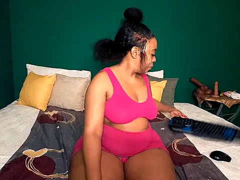 GiantBootyMilf online show from March 10, 1:43 pm