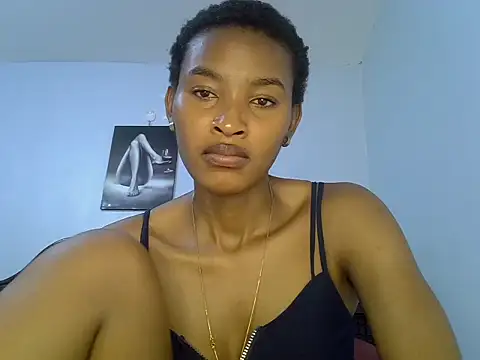 cute-alexis online show from February 17, 8:44 am