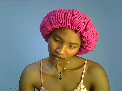 cute-alexis online show from November 23, 1:15 am